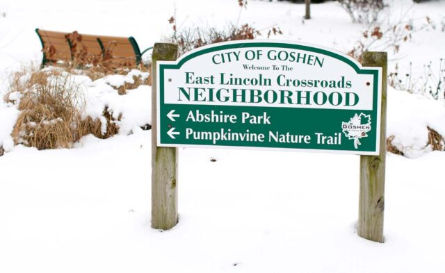 East Lincoln Crossroads Neighborhood - neighborhood marker