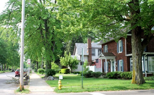 Parkside Neighborhood - historic homes Parkside Neighborhood - historic homes
